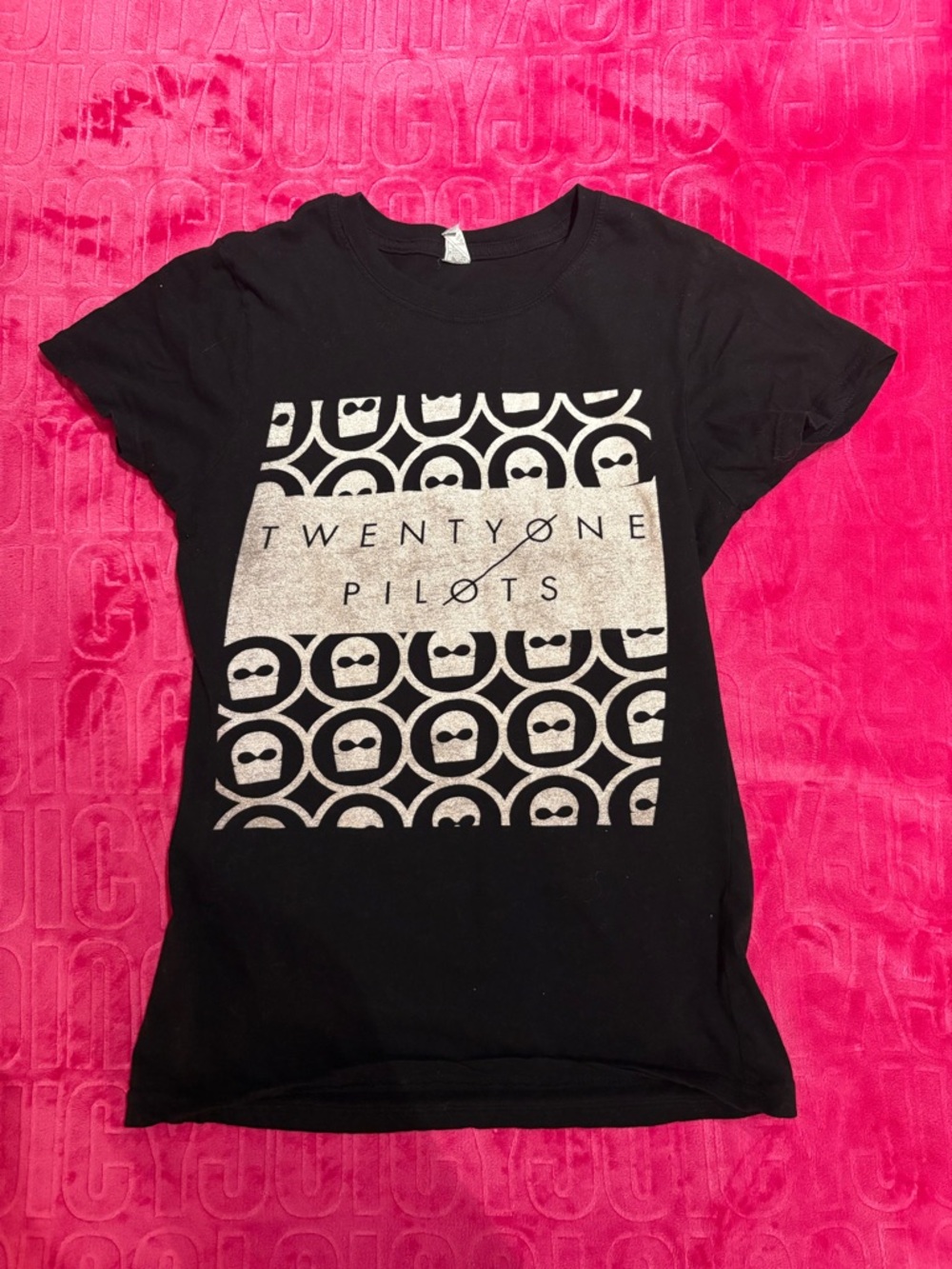 Y2K Twenty One Pilots Band Tee Black Graphic Baby Tee Alt Indie